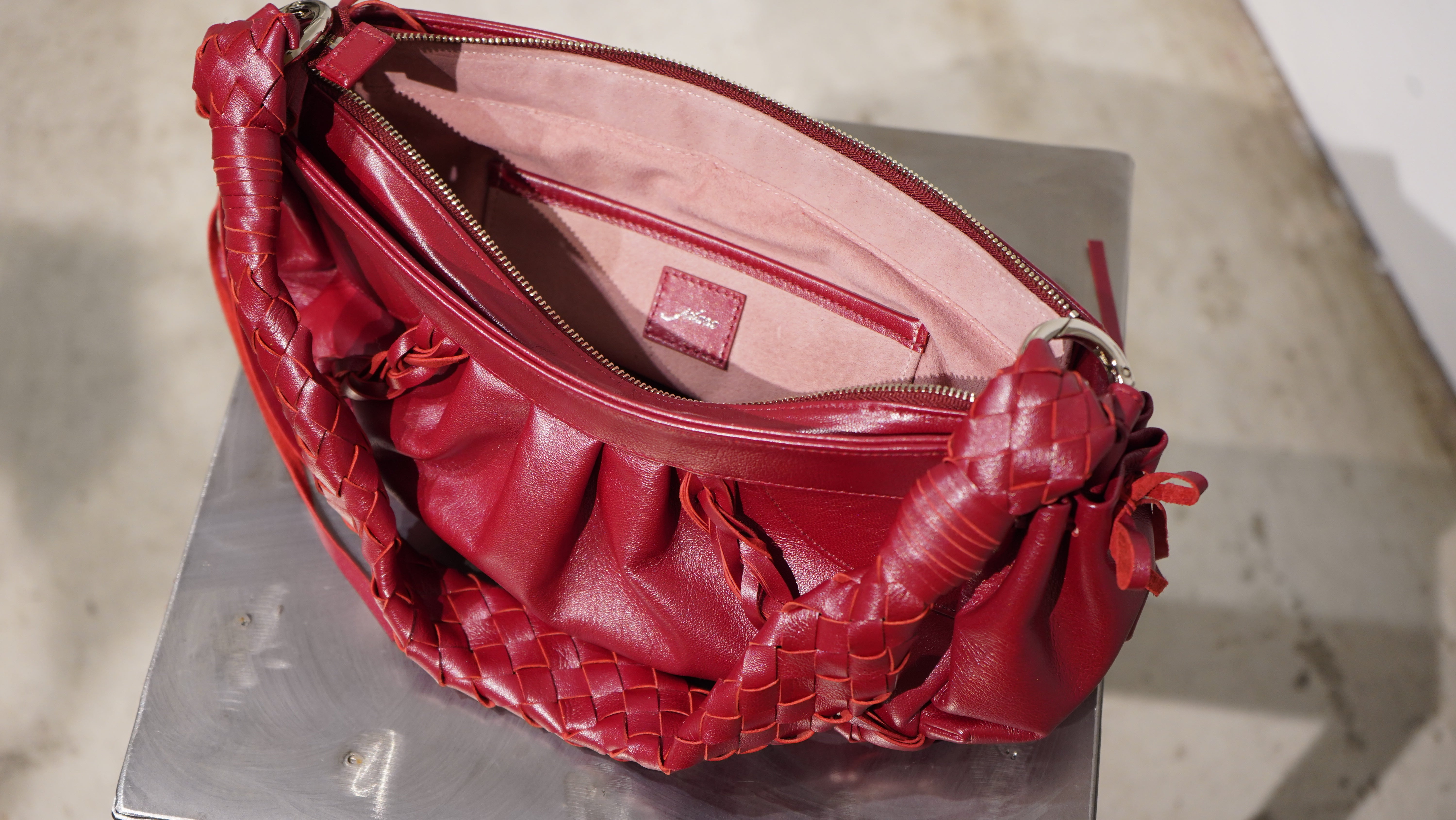 J Bag [Scarlet] – Jolana NYC