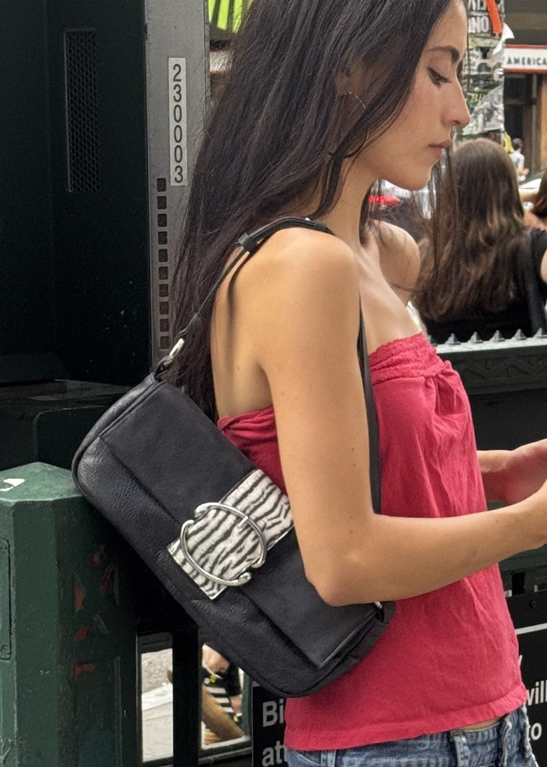 Liv Zebra Baguette [Smoke]
